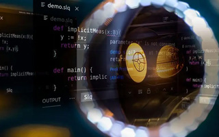 兰考 ,php声明和调用变量的符号是什么？